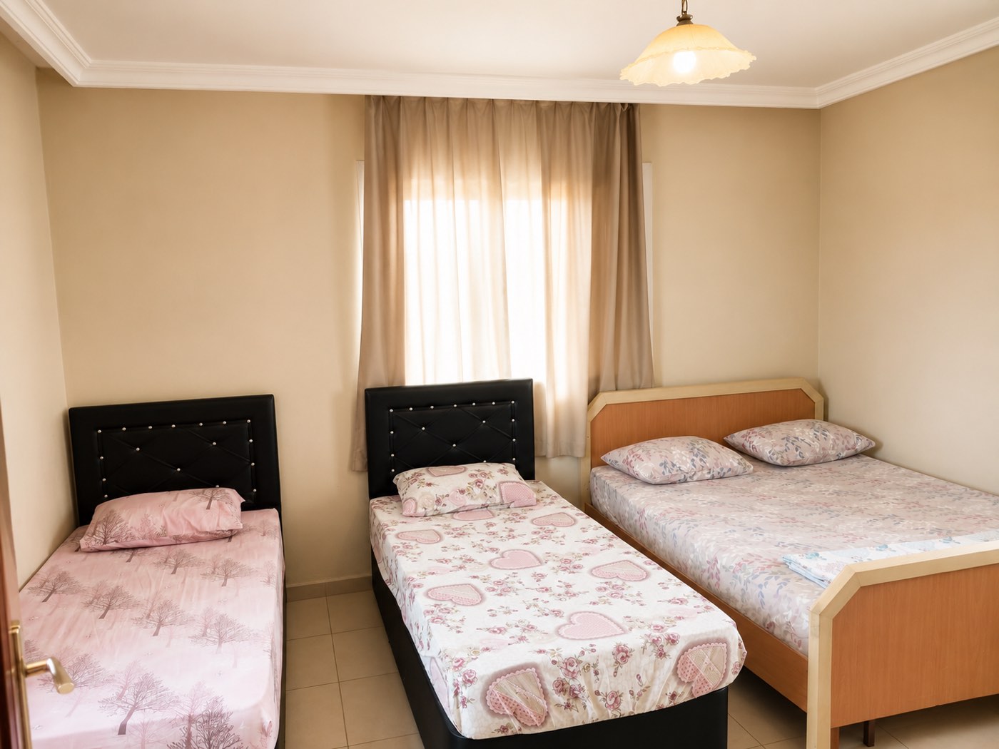 Oktay Apart Otel üç yataklı aile odası